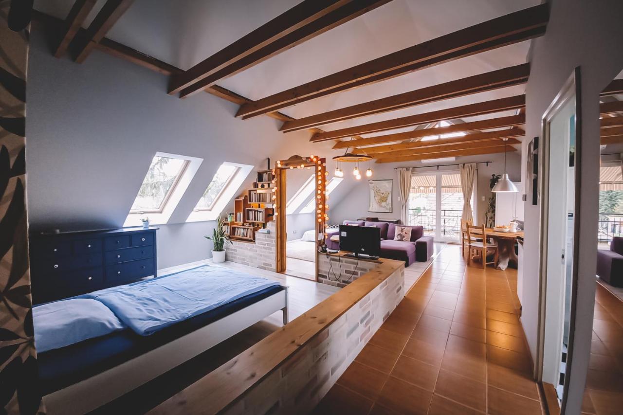 Pannonia Apartment Göd Eksteriør billede