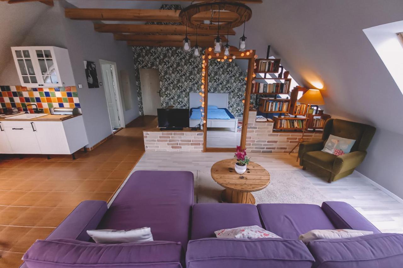 Pannonia Apartment Göd Eksteriør billede